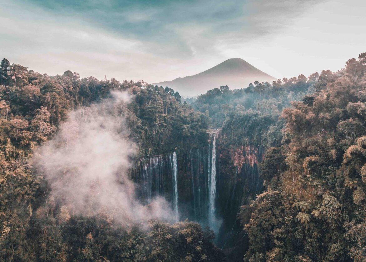 TOURISM TRAVEL 3D2N TUMPAK SEWU BROMO IJEN FROM BALI MOUNT BROMO TOUR, BROMO TOURISM TRAVEL, BROMO ECO TOURISM, BROMO SUNRISE TOUR
