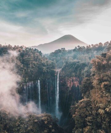 TOURISM TRAVEL 3D2N TUMPAK SEWU BROMO IJEN FROM BALI MOUNT BROMO TOUR, BROMO TOURISM TRAVEL, BROMO ECO TOURISM, BROMO SUNRISE TOUR