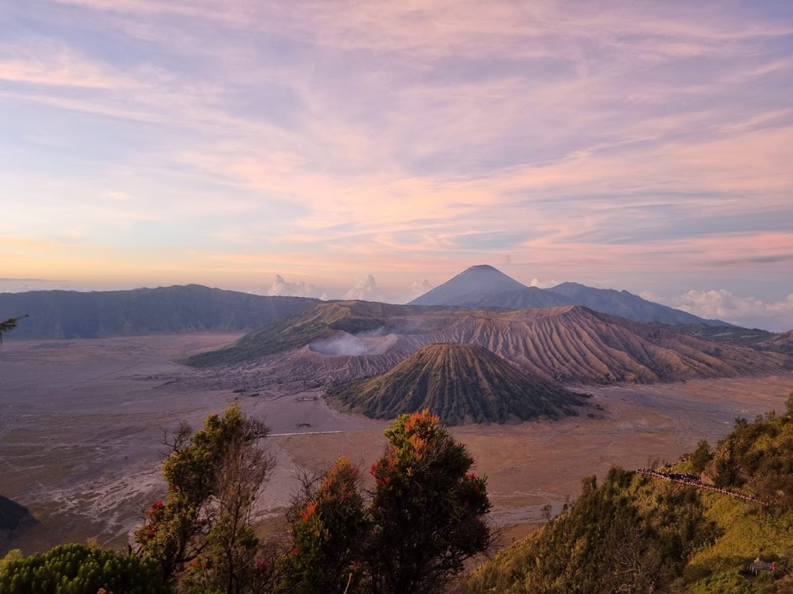 Bromo Sunrise Tour: 1D Tour from Surabaya or Malang