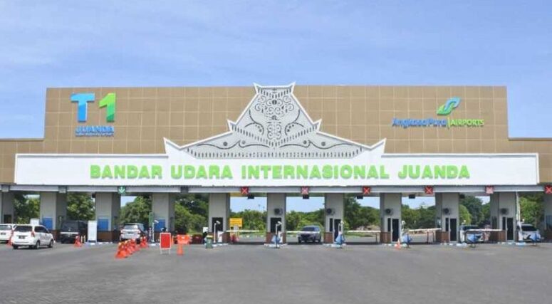 Ika Shuttle Transport at Surabaya Airport Juanda