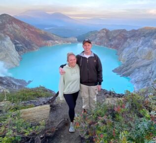 MOUNT BROMO TOUR, BROMO TOURISM TRAVEL, BROMO ECO TOURISM, BROMO SUNRISE TOUR