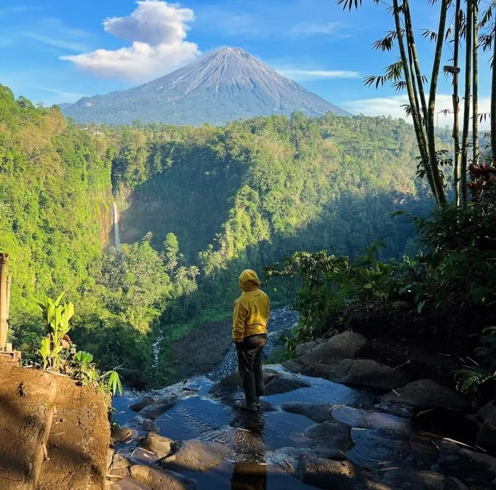 TOURISM TRAVEL 4D3N TUMPAK SEWU BROMO IJEN FROM SURABAYA AND MALANG MOUNT BROMO TOUR, BROMO TOURISM TRAVEL, BROMO ECO TOURISM, BROMO SUNRISE TOUR