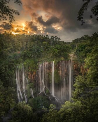 TUMPAK SEWU WATERFALL TOURIST IN JAVA