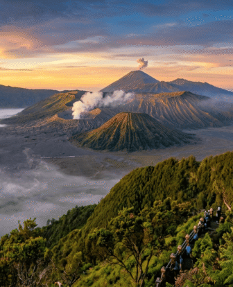 mount bromo sunrise tour from surabaya (1) mount bromo sunrise tour