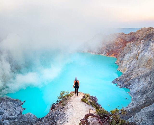 mount bromo tour, ijen crater tour, Surabaya tour packages, Malang travel, two-day tour Indonesia