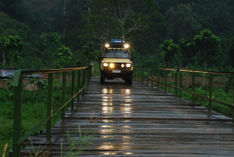 TOURISM TRAVEL 4D3N BROMO IJEN SUKAMADE FROM SURABAYA OR MALANG MOUNT BROMO TOUR, BROMO TOURISM TRAVEL, BROMO ECO TOURISM, BROMO SUNRISE TOUR