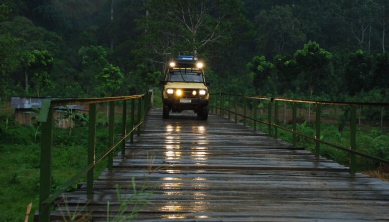 BROMO TOURISM TRAVEL,BROMO ECO TOURISM,BROMO SUNRISE TOUR 1D, BROMO SUNRISE MADAKARIPURA TOUR 1D, BROMO TOUR 2D1N, BROMO IJEN TOUR 2D1N, BROMO IJEN TOUR 3D2N, TUMPAK SEWU BROMO IJEN TOUR 3D2N, TUMPAK SEWU BROMO TOUR 2D1N {{brizy_dc_image_alt imageSrc=